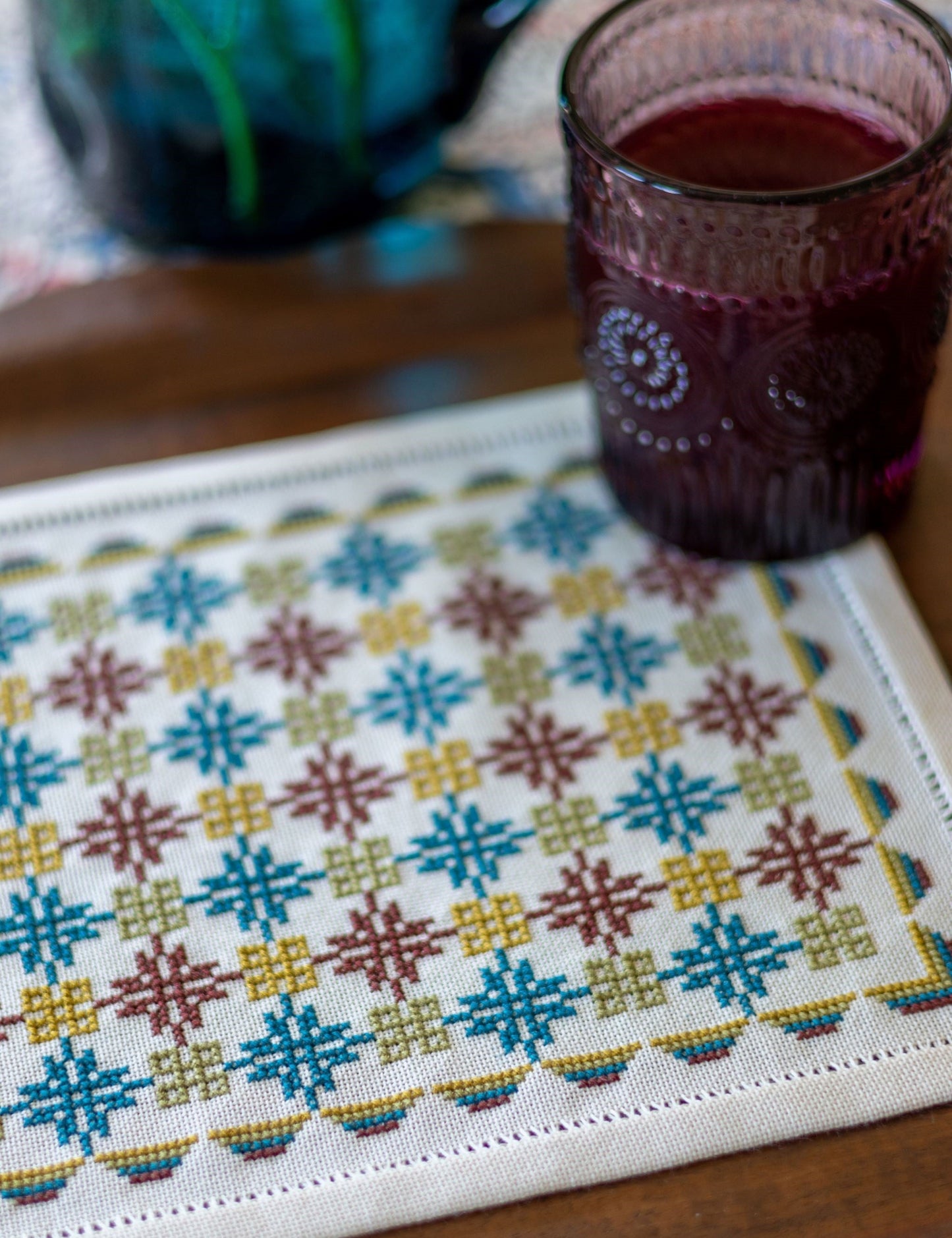 Anatolian Leaf and Knot cross stitch folk embroidery kit