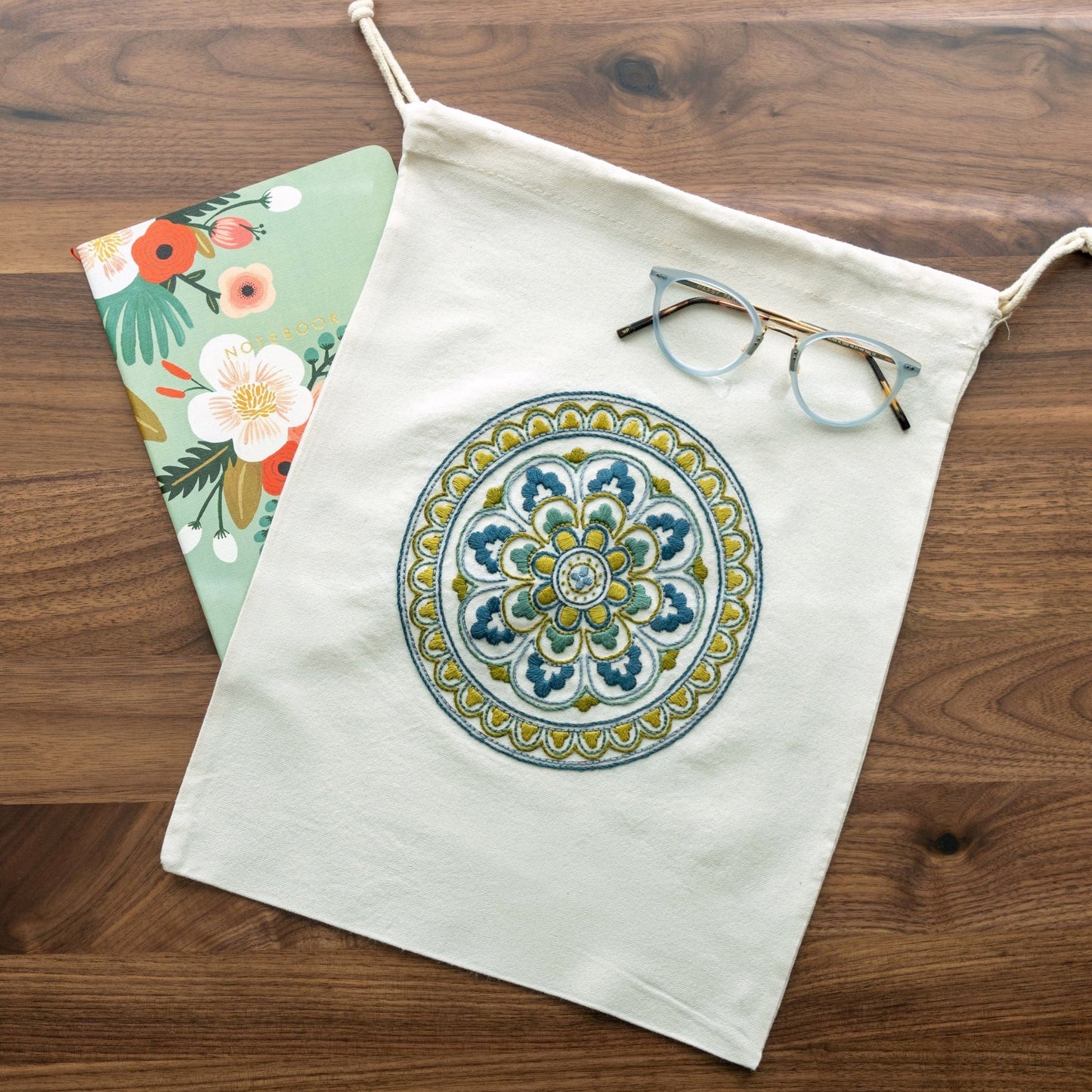 Avlea Folk Embroidery workbag--Myra Medallion