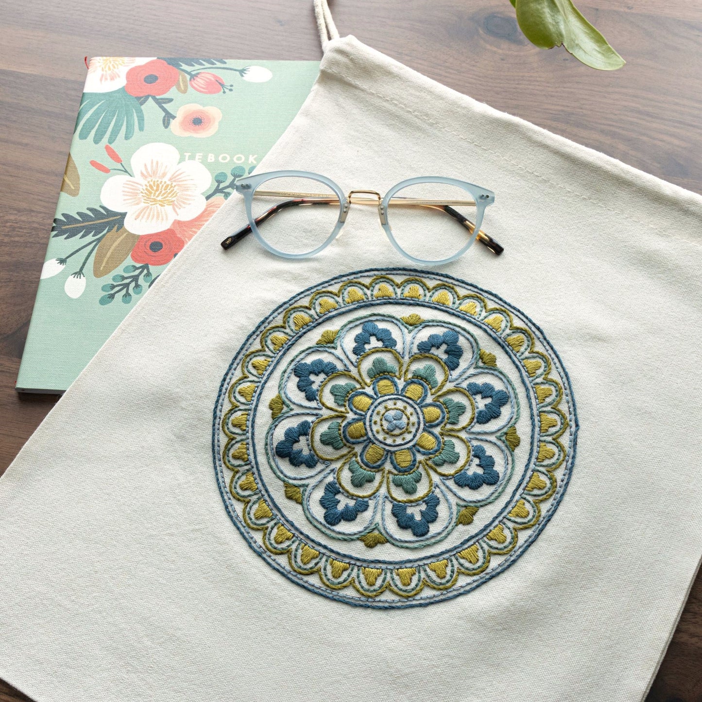 Avlea Folk Embroidery workbag--Myra Medallion