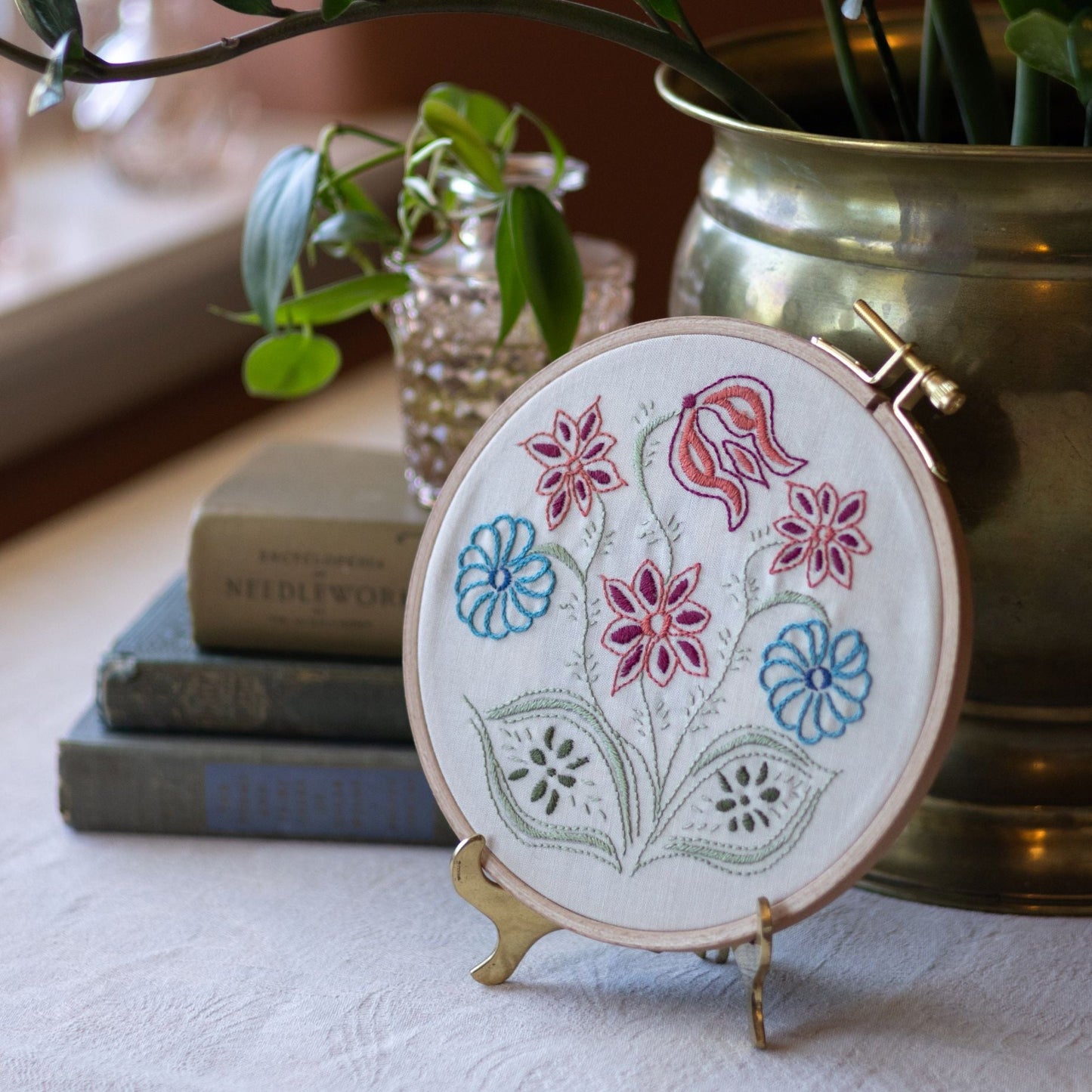 Pennsylvania Posy embroidery hoop kit