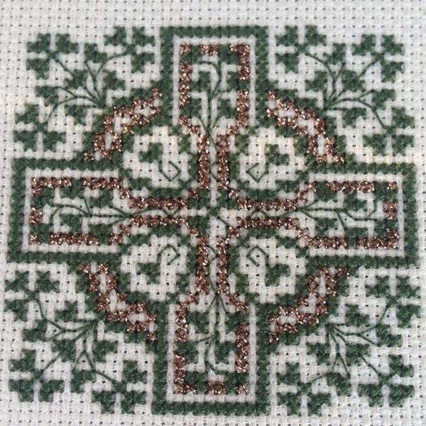 Claddagh Cross Stitch Shamrock Cross - Cross Stitch Pattern