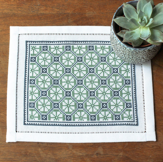 BitKit Chloris cross stitch folk embroidery kit