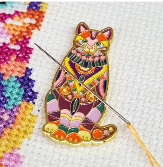 Needle Minder Mandala Cat